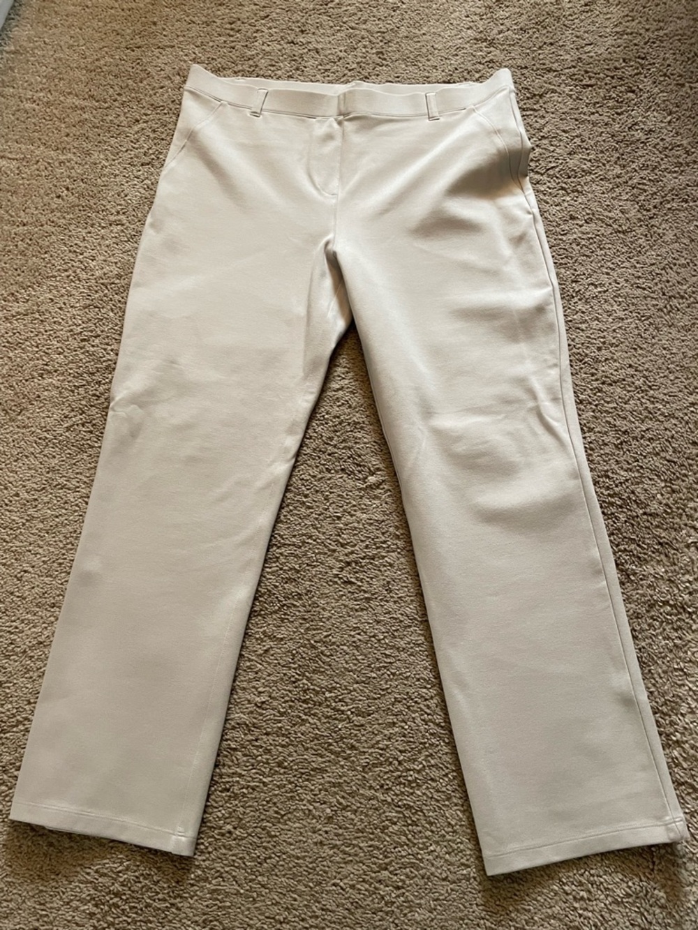 NWOT Quince Ultra-Stretch Ponte Bootcut Pants